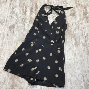 4 // Topshop Black Floral Pattern Halter Style Romper